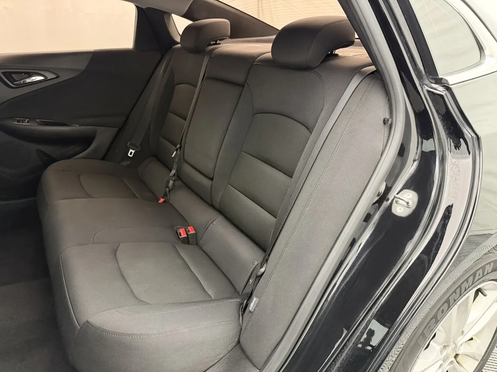 Chevrolet Malibu photo 21