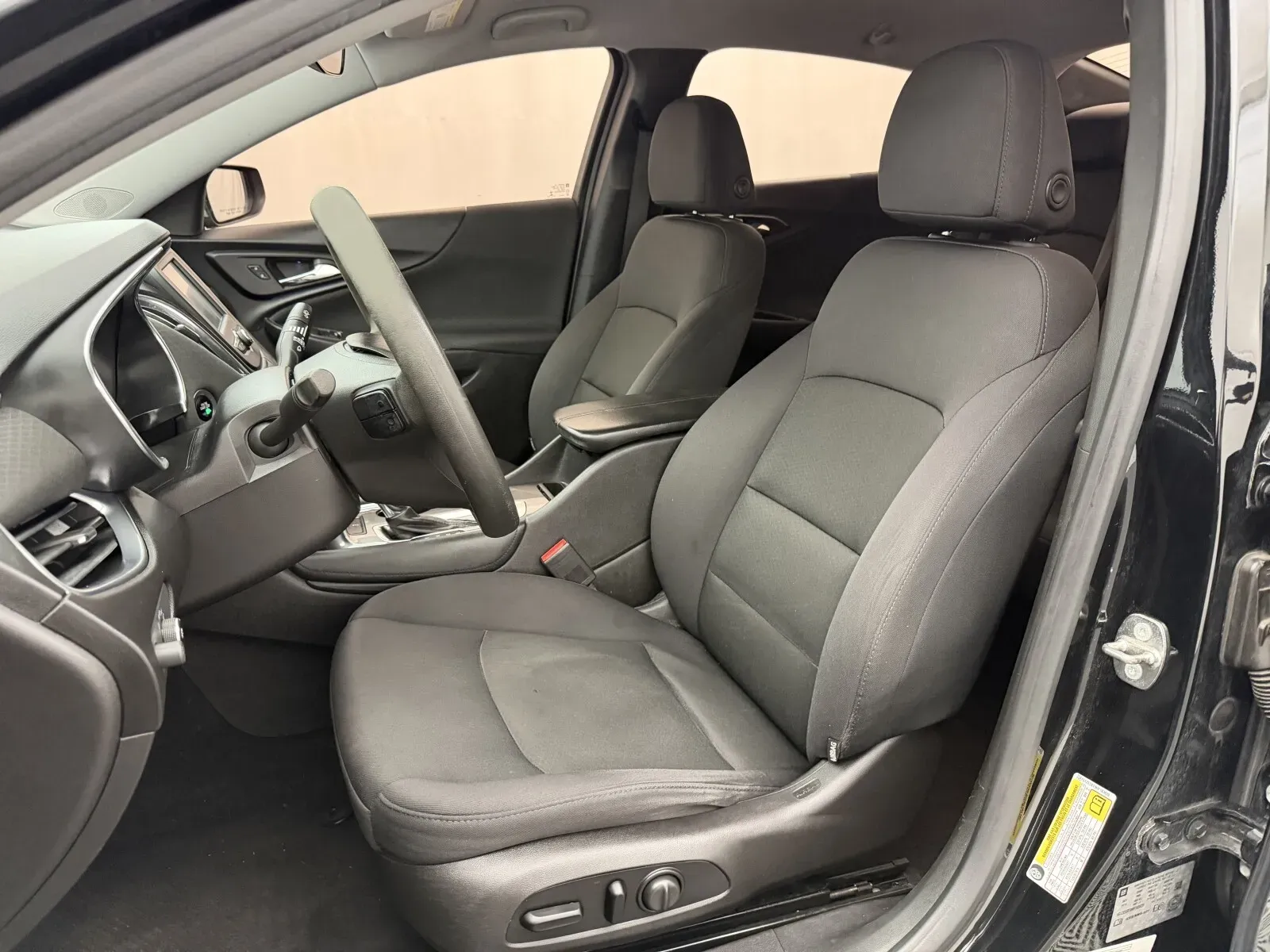 Chevrolet Malibu photo 9