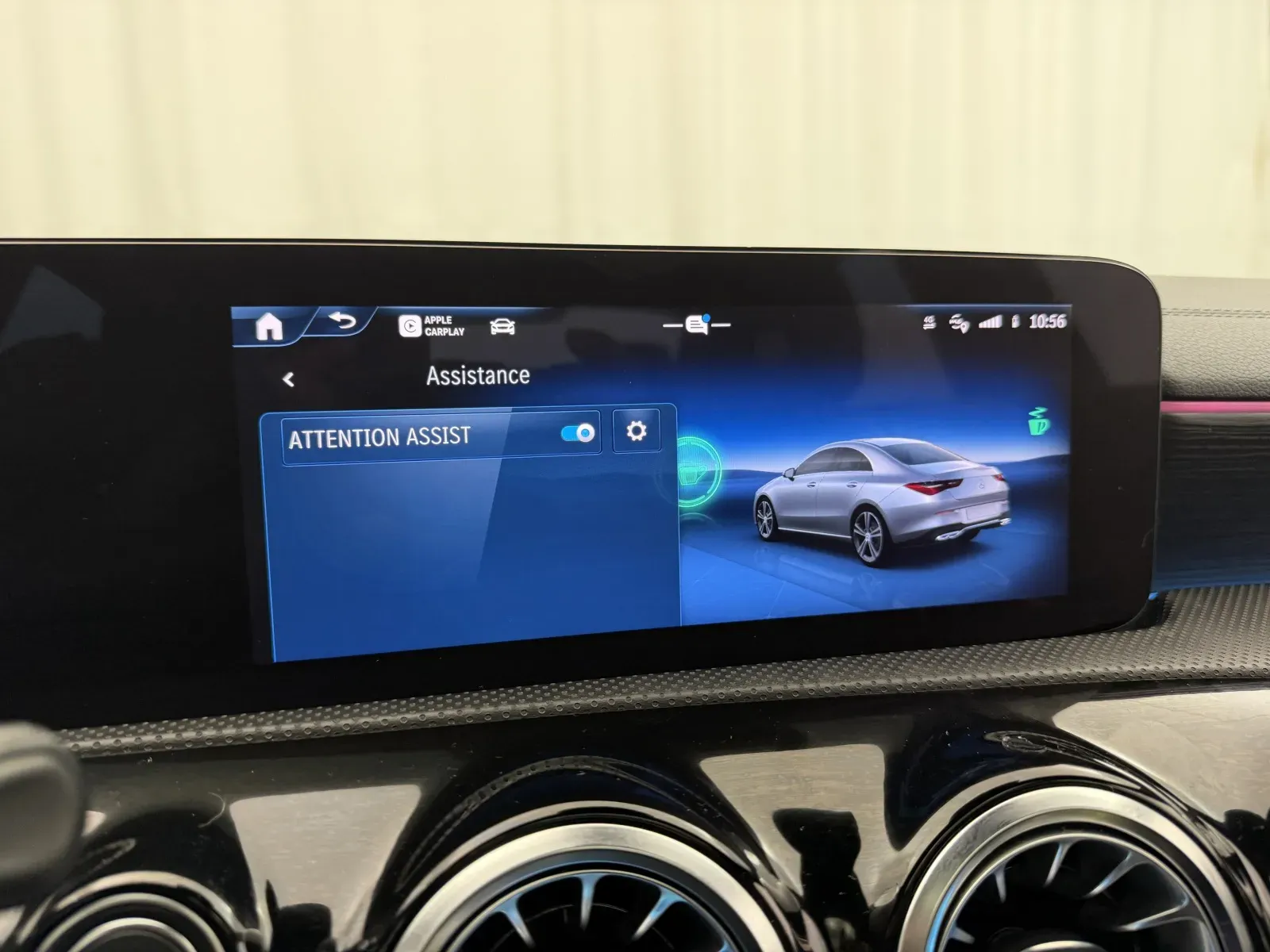 Mercedes-Benz CLA photo 20
