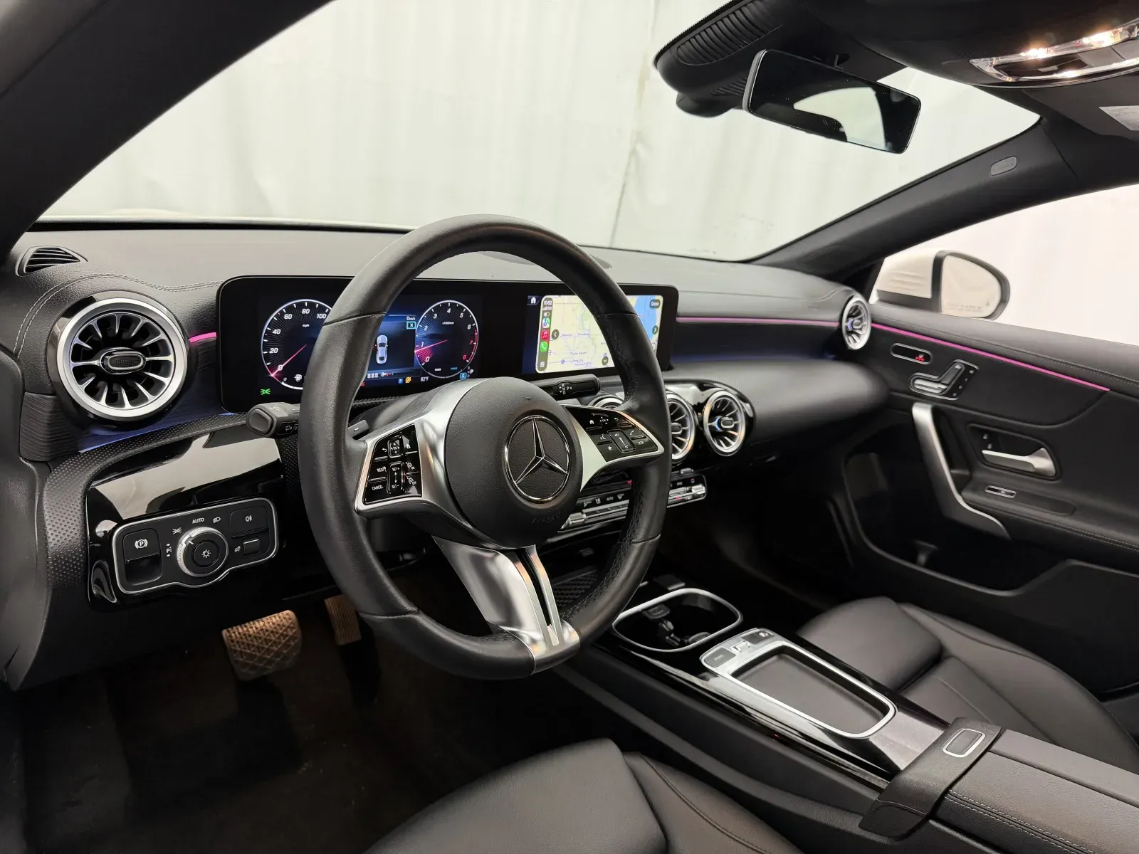 Mercedes-Benz CLA photo 6
