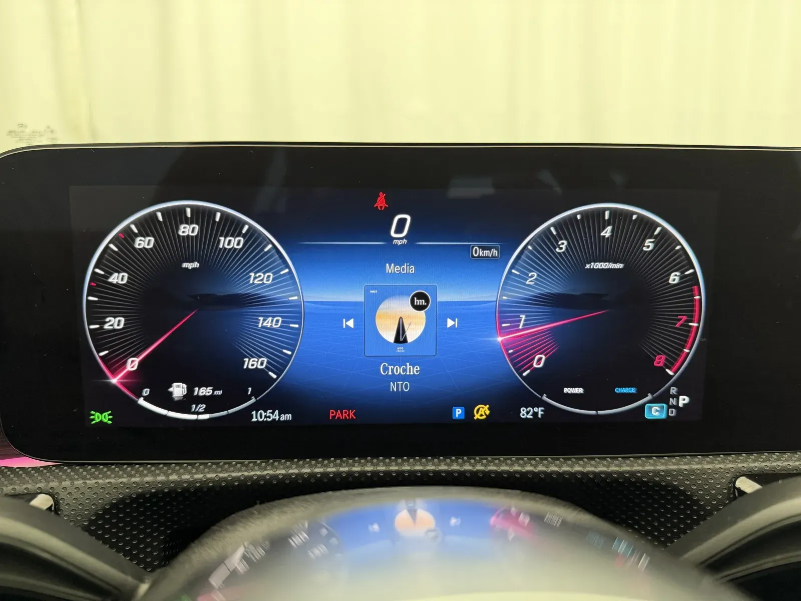Mercedes-Benz CLA photo 13