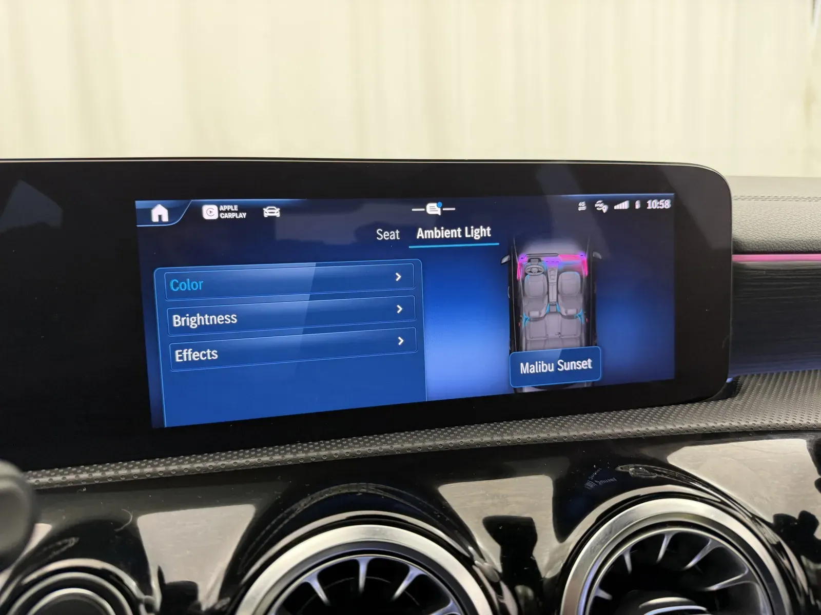 Mercedes-Benz CLA photo 25