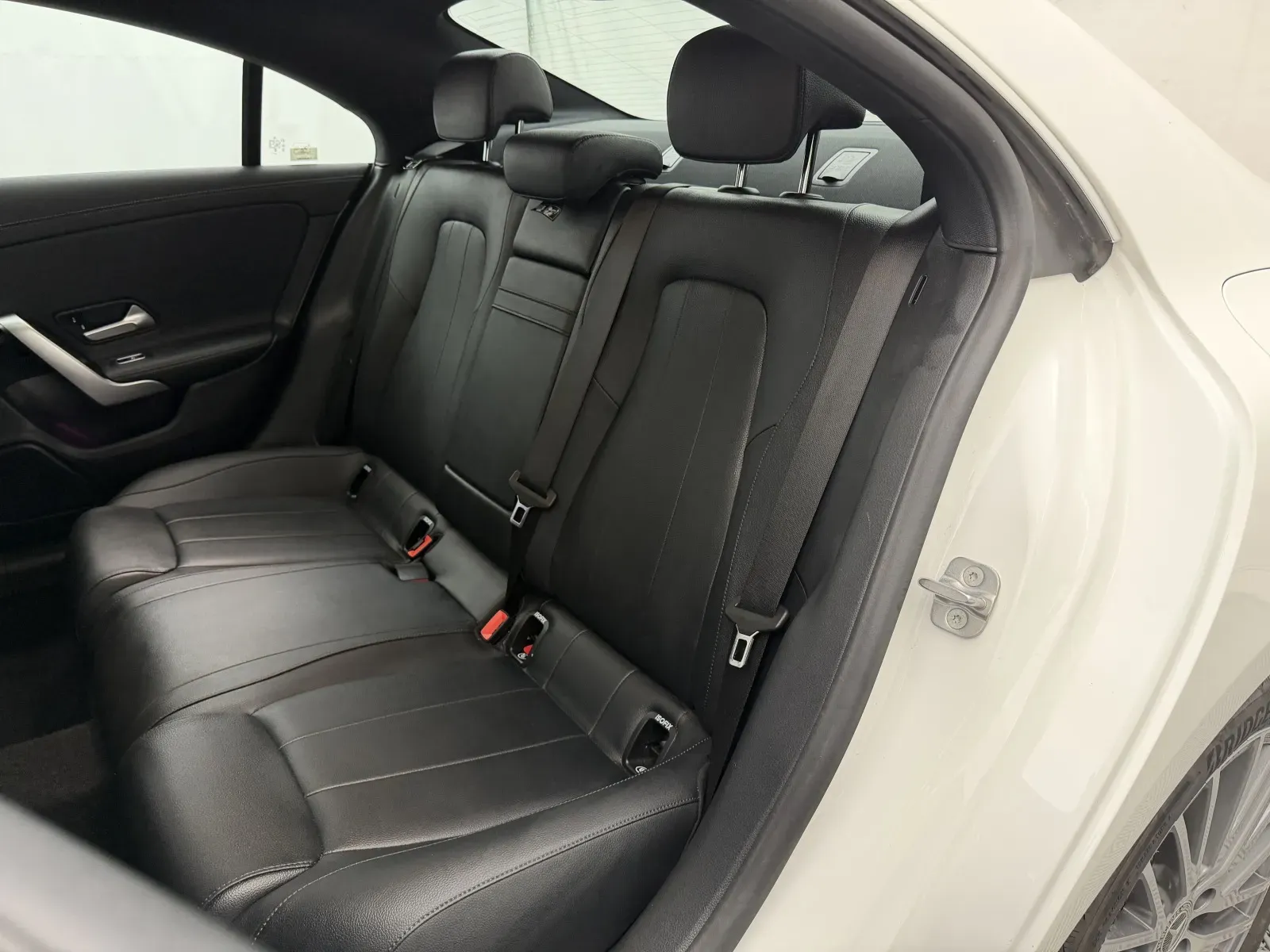 Mercedes-Benz CLA photo 37