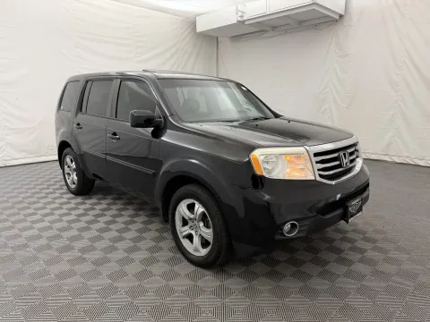 More photos of 2015 Honda Pilot EX-L at Autos of Chicago, IL