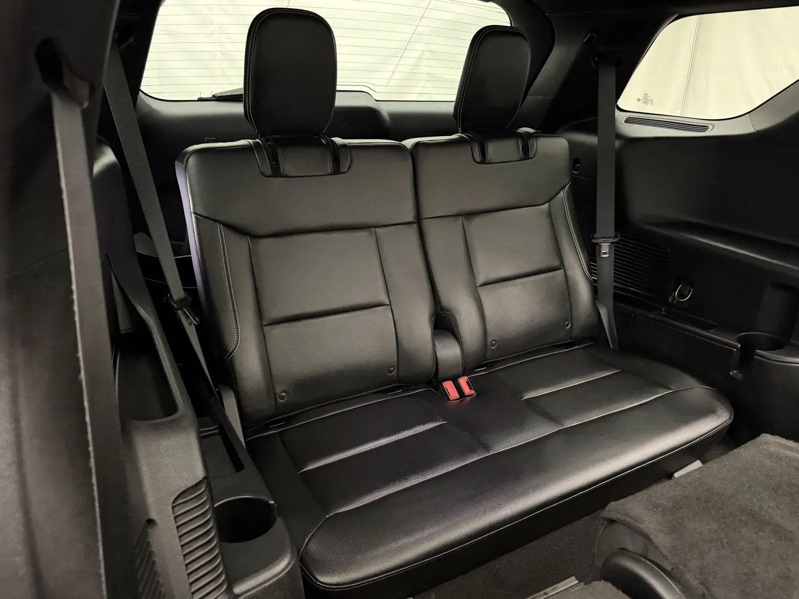 Ford Explorer photo 40