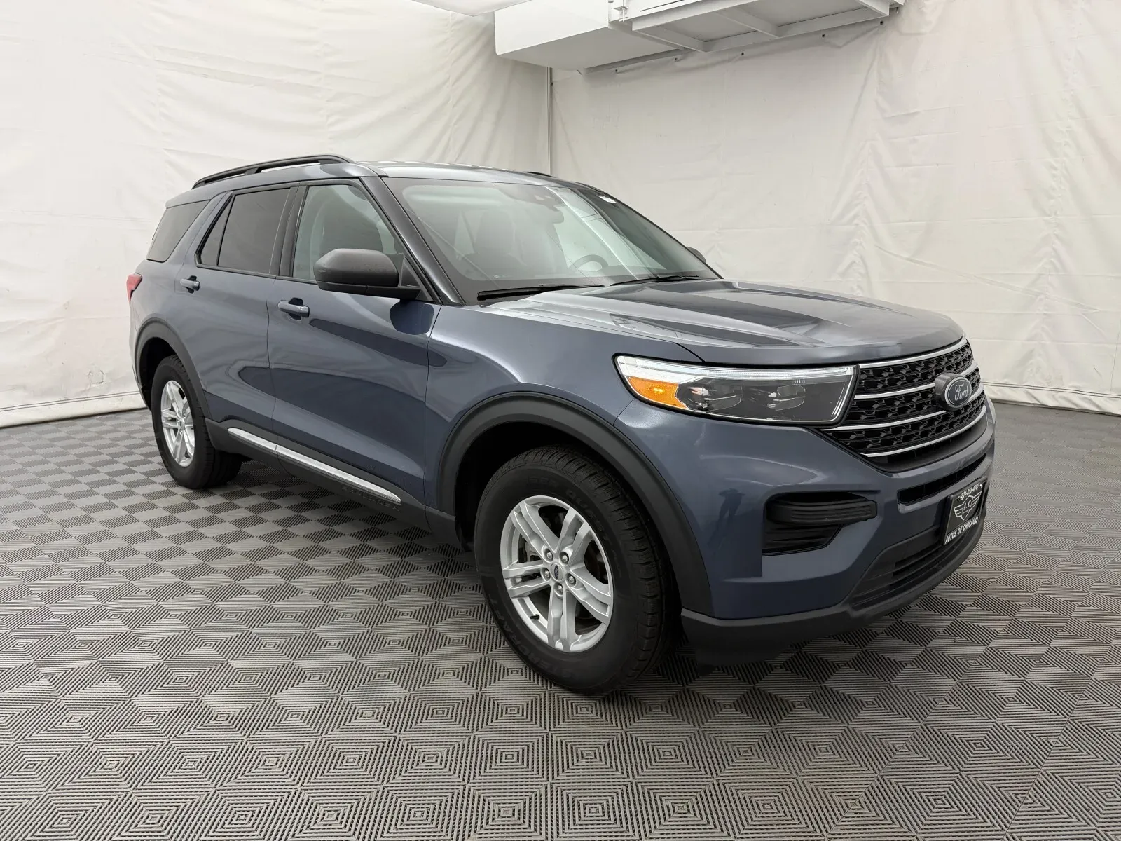 Ford Explorer photo 4