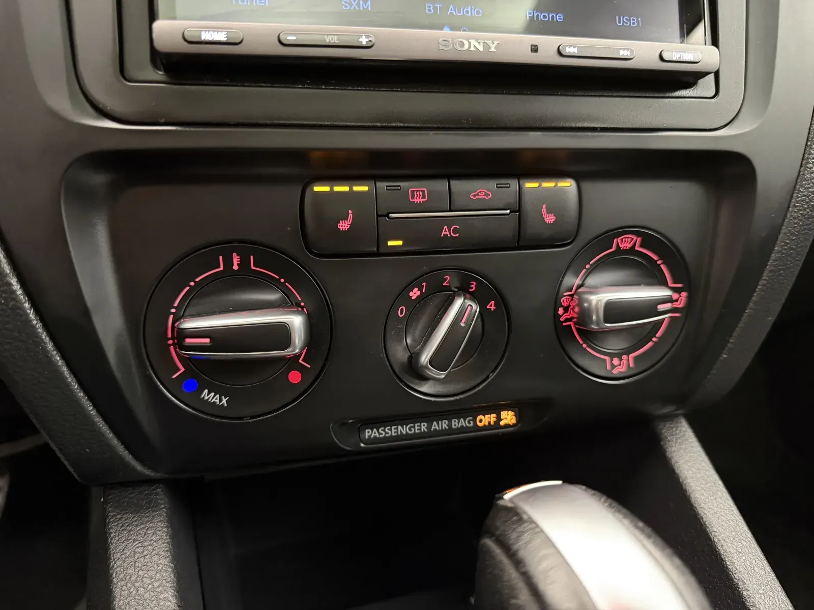 Volkswagen Jetta photo 18