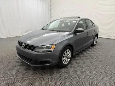 Photos of 2011 Volkswagen Jetta Sedan SE PZEV for sale in Arlington Heights, IL at Autos of Chicago