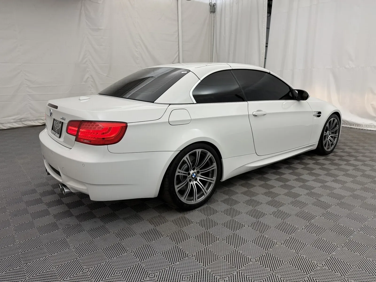 BMW M3 photo 5
