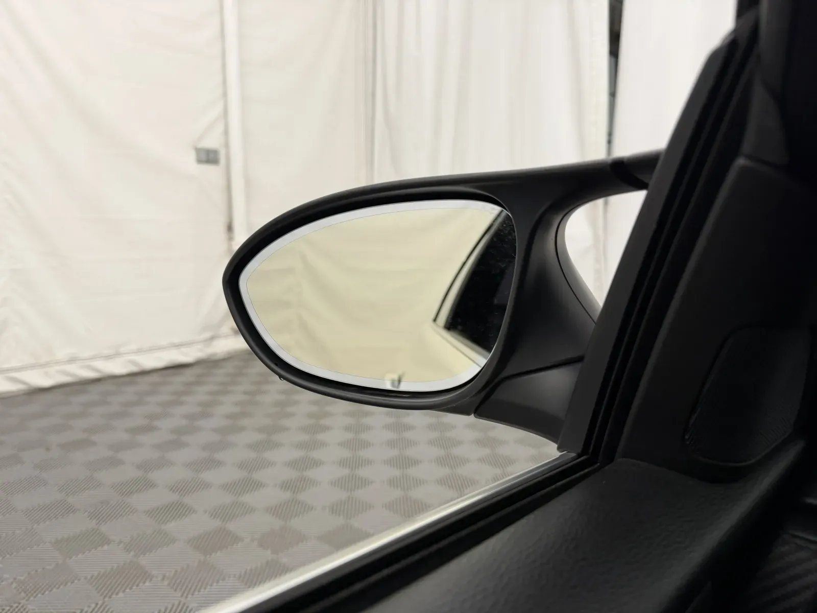 BMW M3 photo 15
