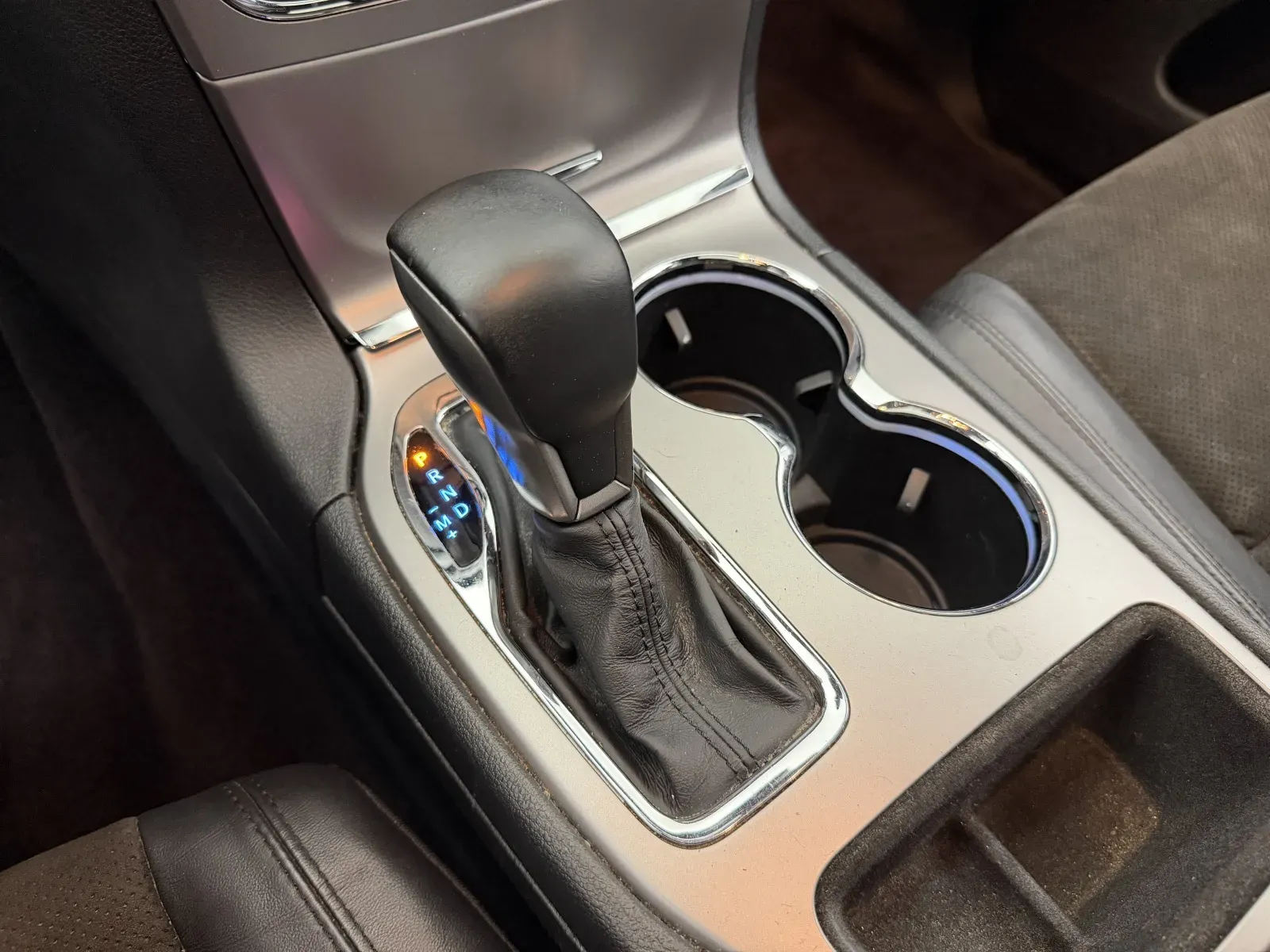Jeep Grand Cherokee photo 28