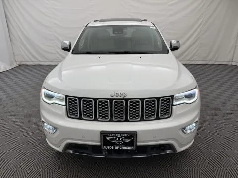 Another view of 2017 Jeep Grand Cherokee Overland for sale in Arlington Heights, IL at Autos of Chicago