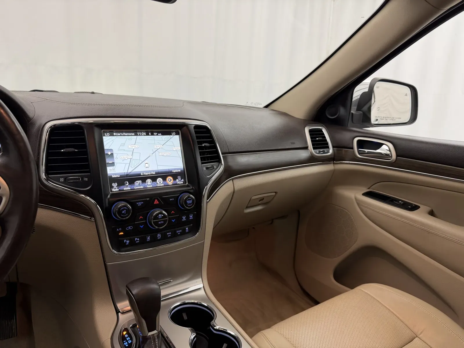 Jeep Grand Cherokee photo 20