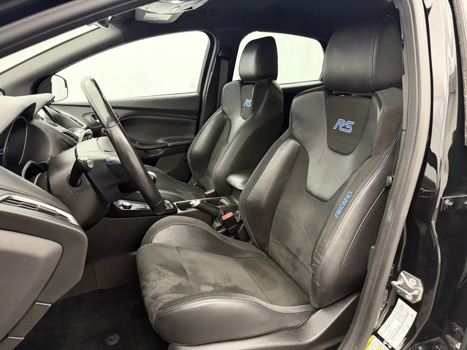 Ford Focus photo 10