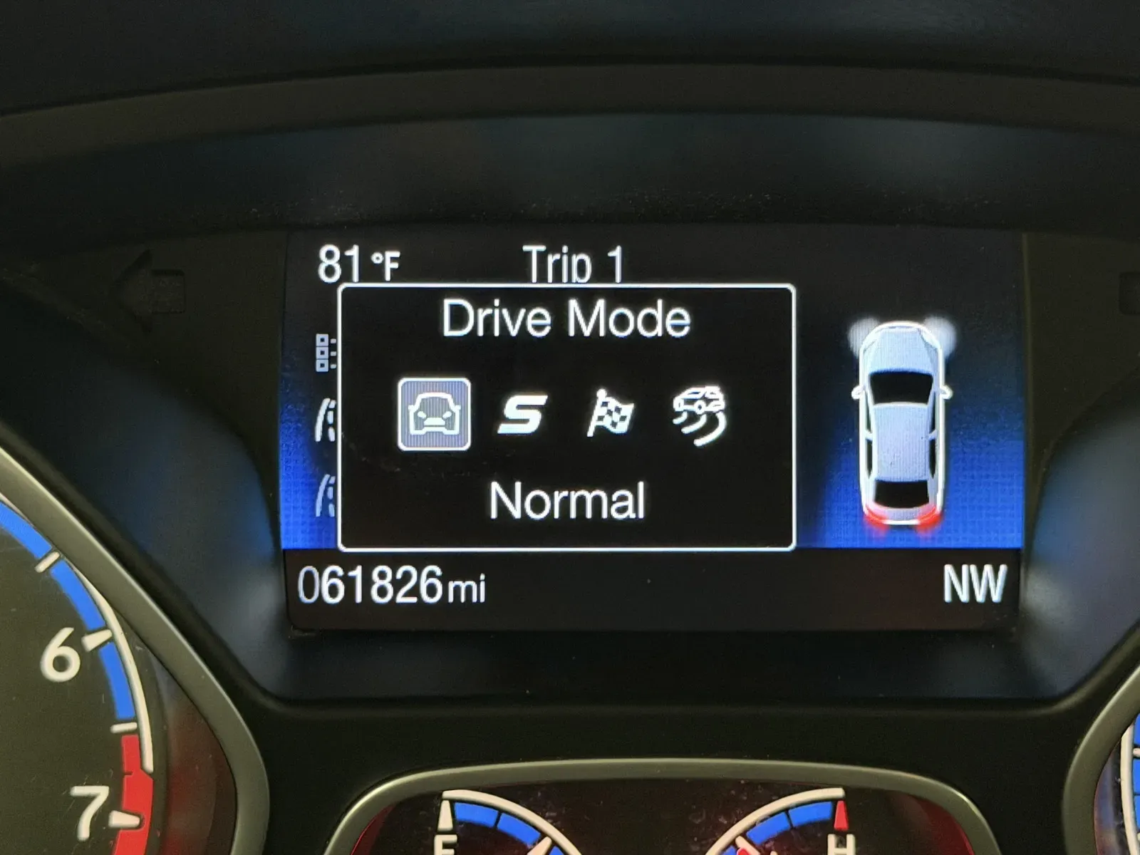 Ford Focus photo 13