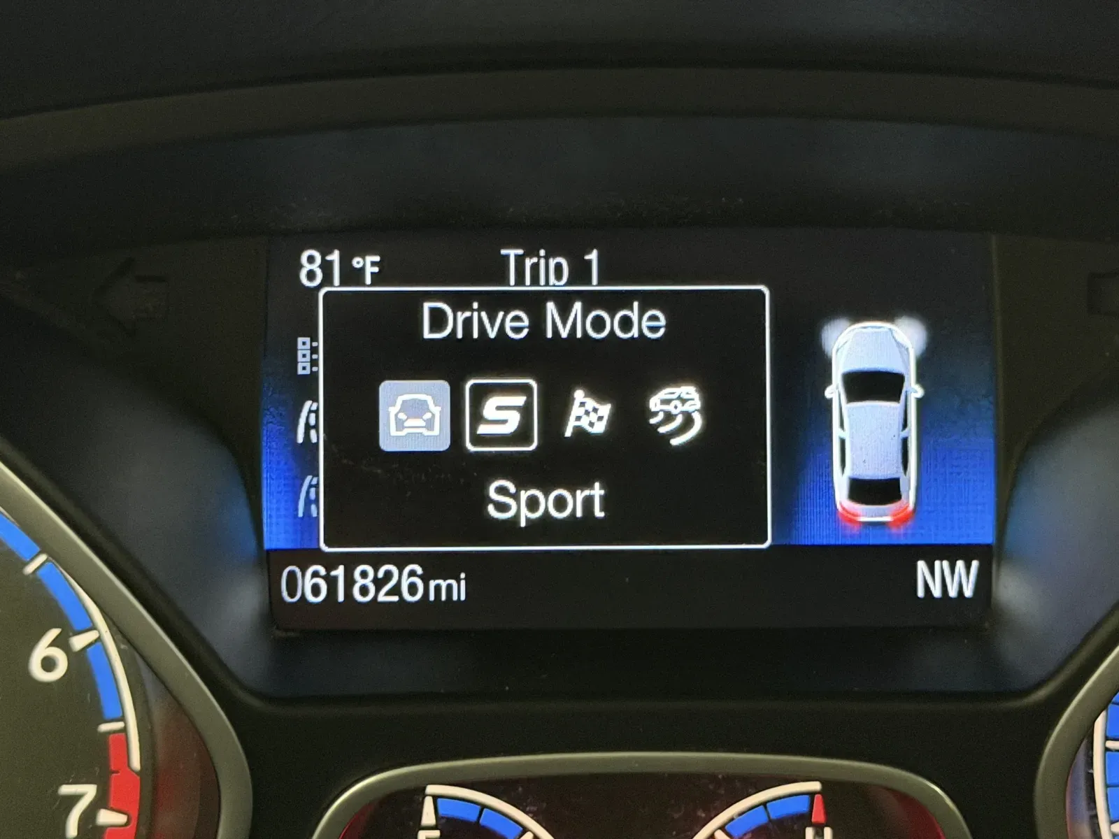 Ford Focus photo 14