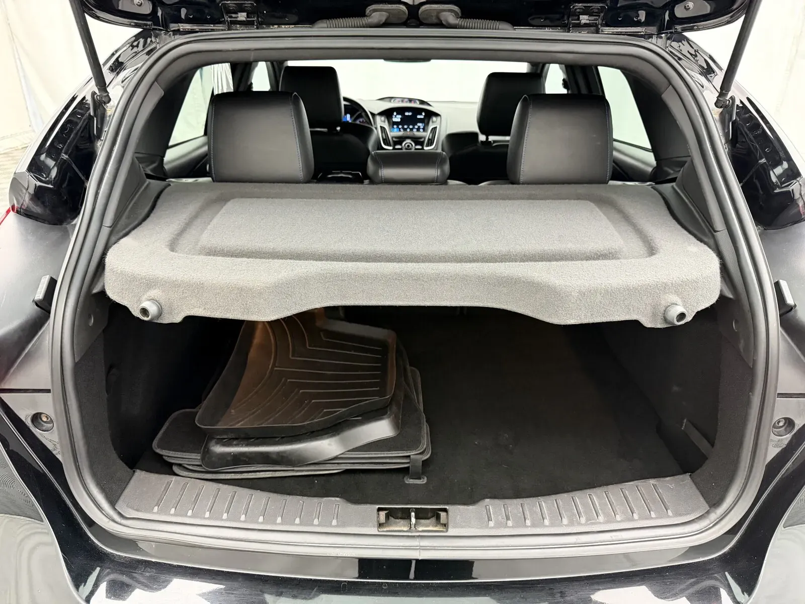 Ford Focus photo 35