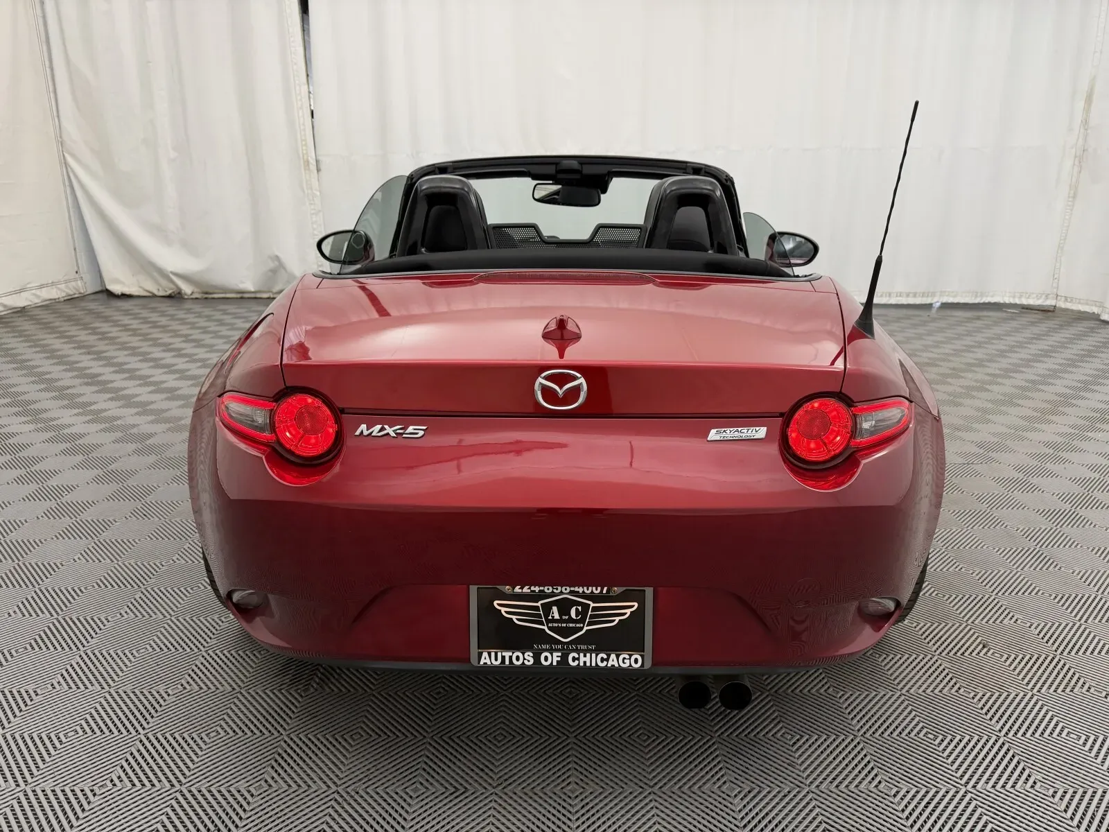 Mazda MX-5 photo 6