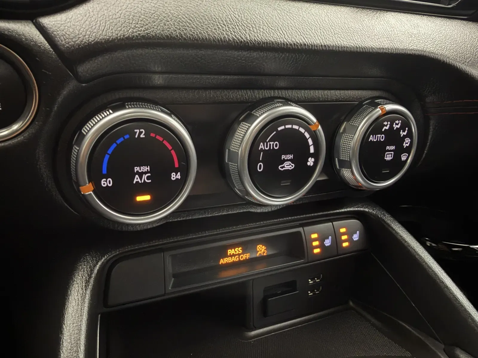 Mazda MX-5 photo 24