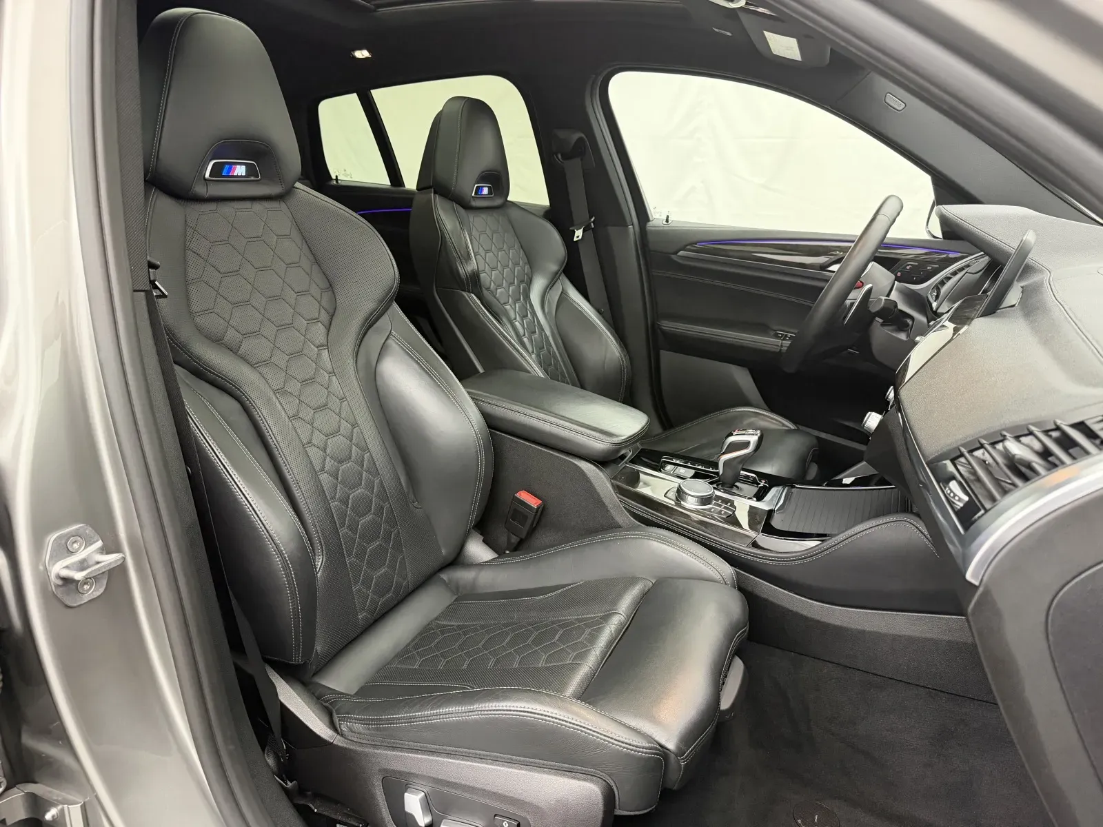 BMW X4 photo 59