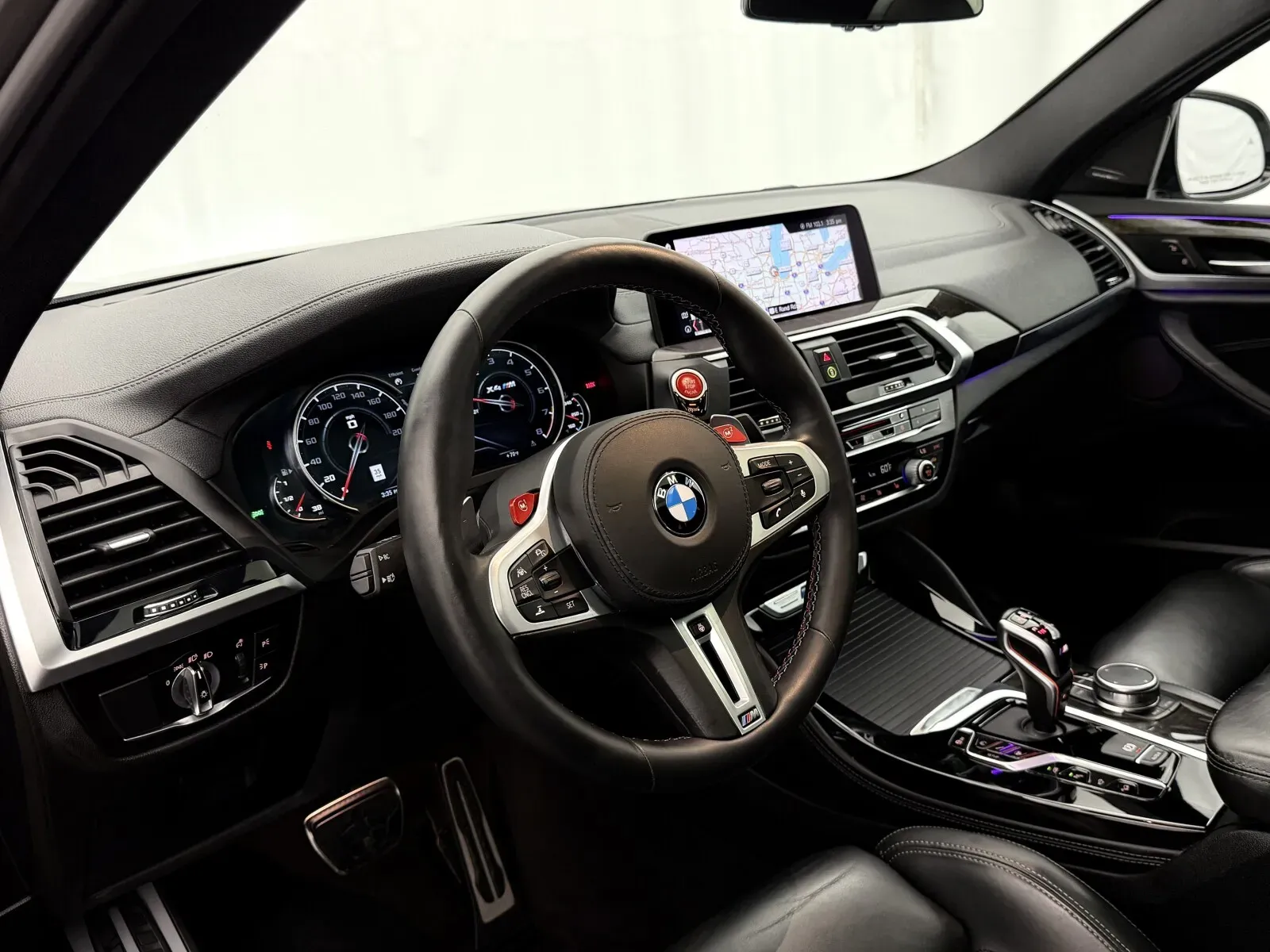 BMW X4 photo 11
