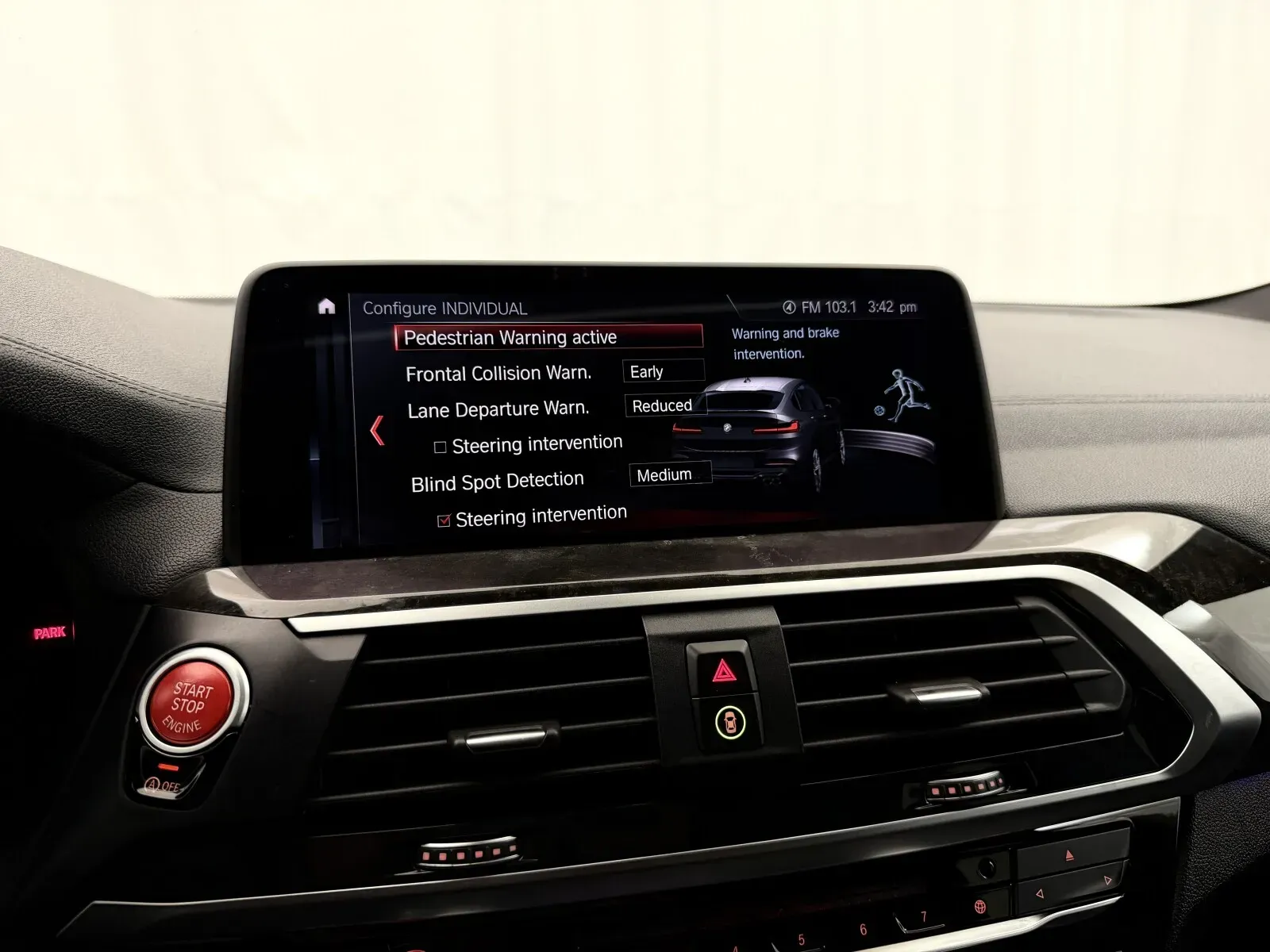 BMW X4 photo 41