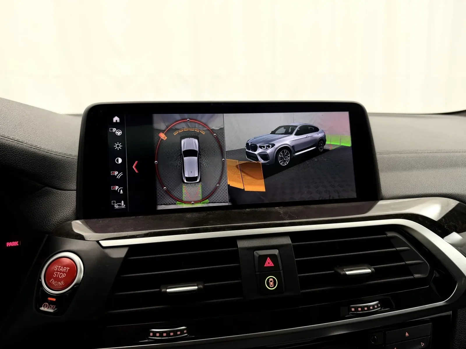 BMW X4 photo 37