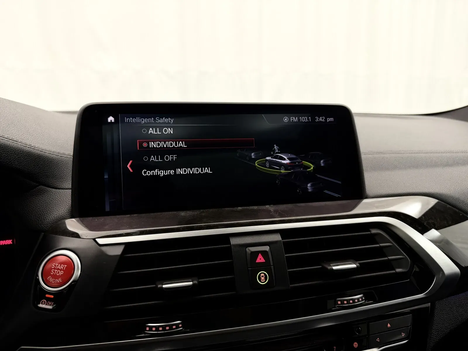 BMW X4 photo 40