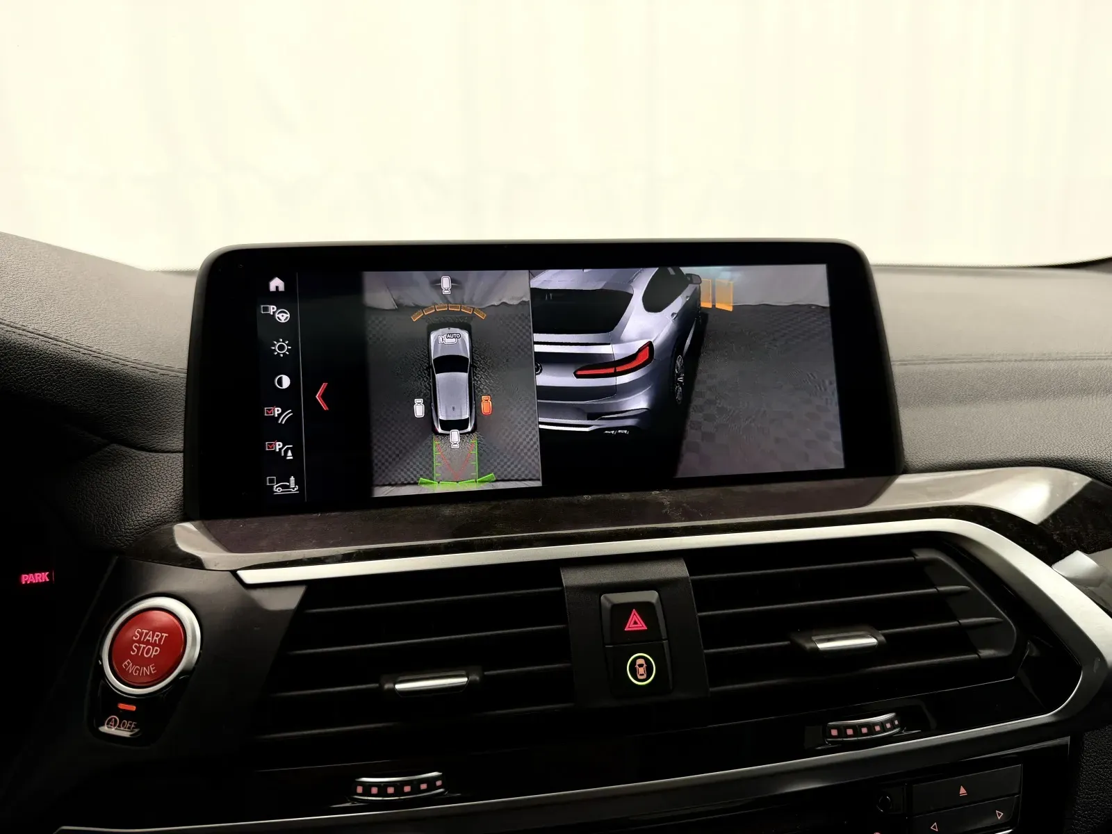 BMW X4 photo 33