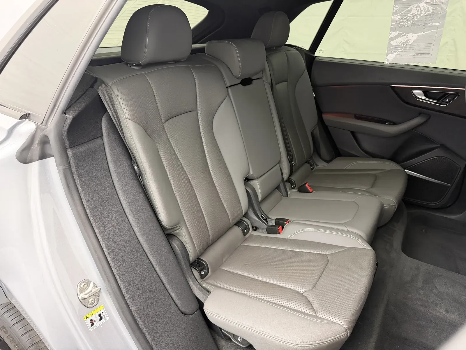 Audi Q8 photo 40