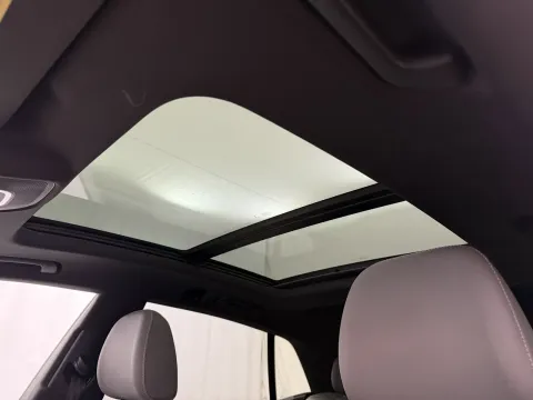 More photos of 2019 Audi Q8 Prestige at Autos of Chicago, IL