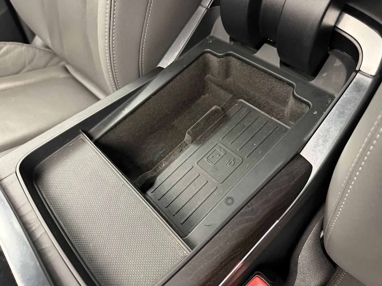 Audi Q8 photo 37