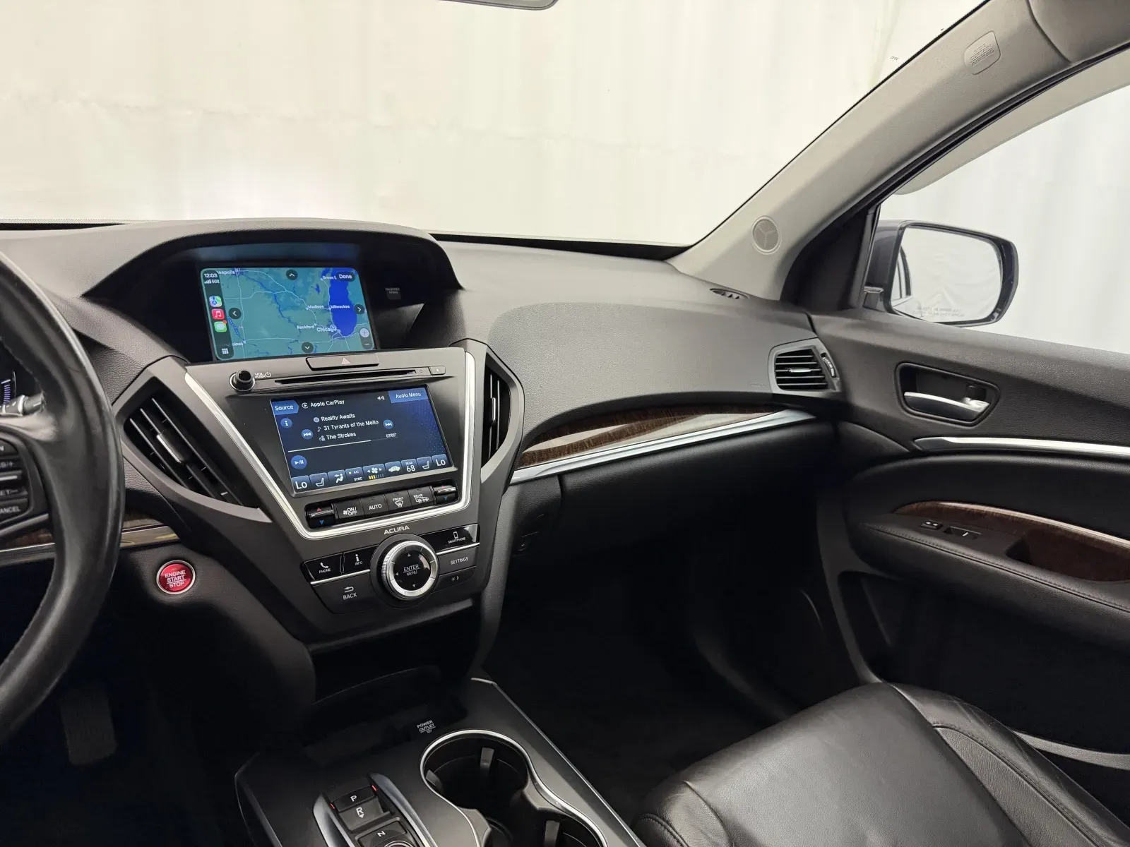 Acura MDX photo 17