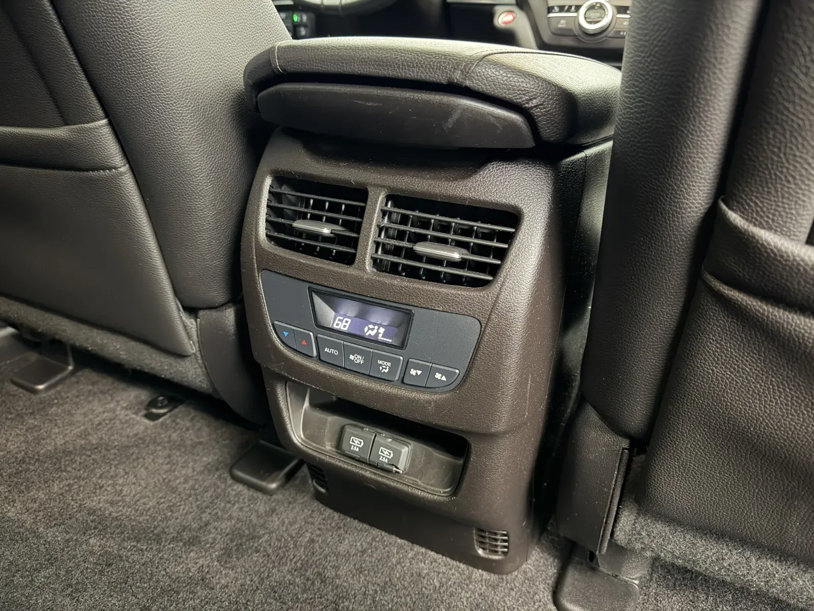 Acura MDX photo 29