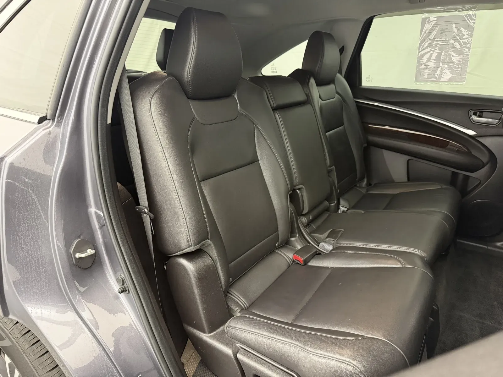 Acura MDX photo 30
