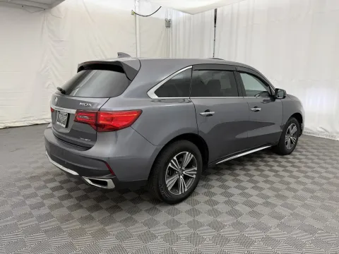 More photos of 2018 Acura MDX SH-AWD at Autos of Chicago, IL