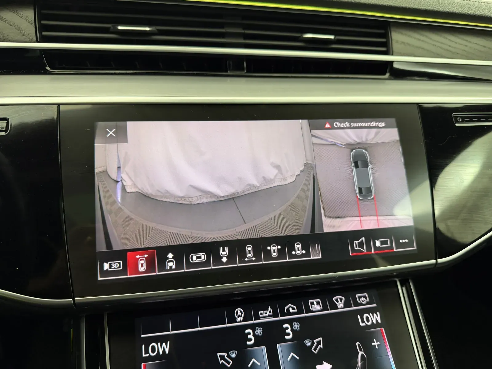 Audi A8 L photo 23