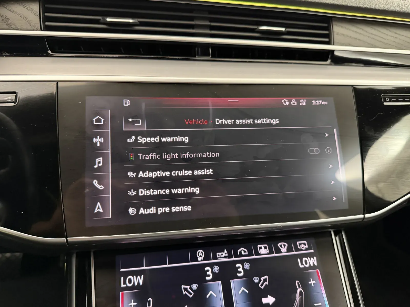 Audi A8 L photo 41