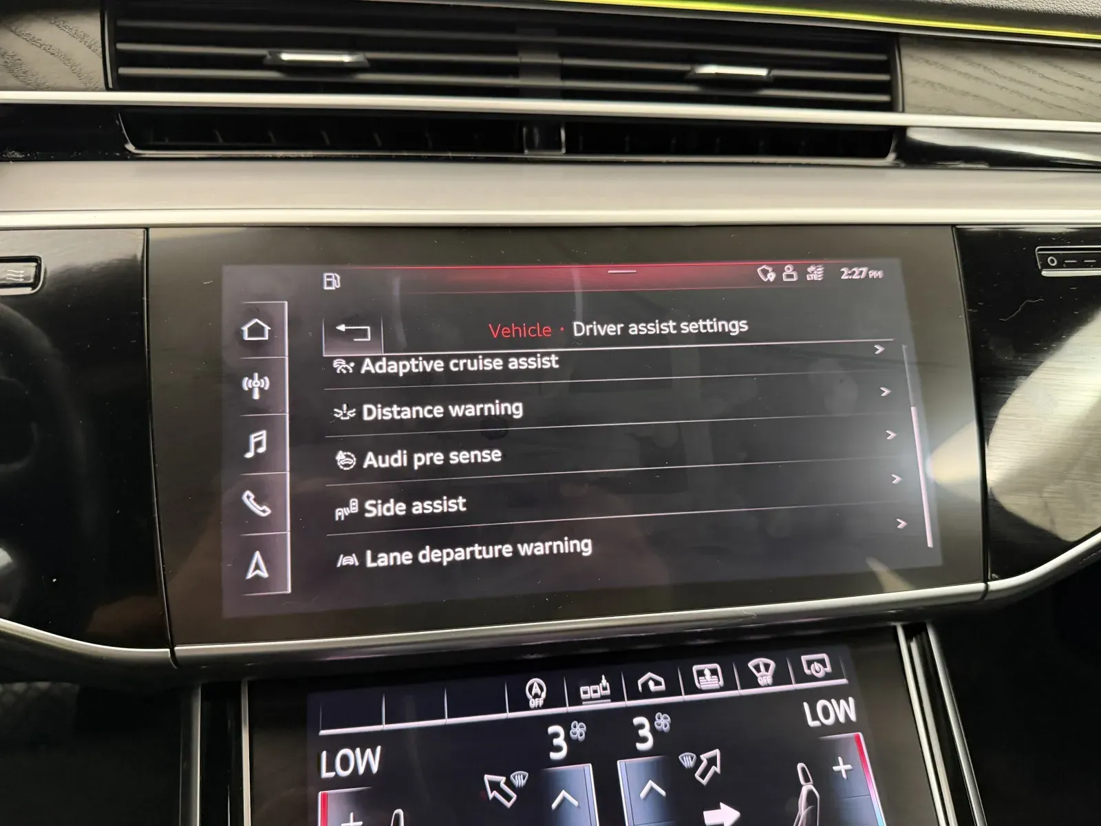 Audi A8 L photo 42
