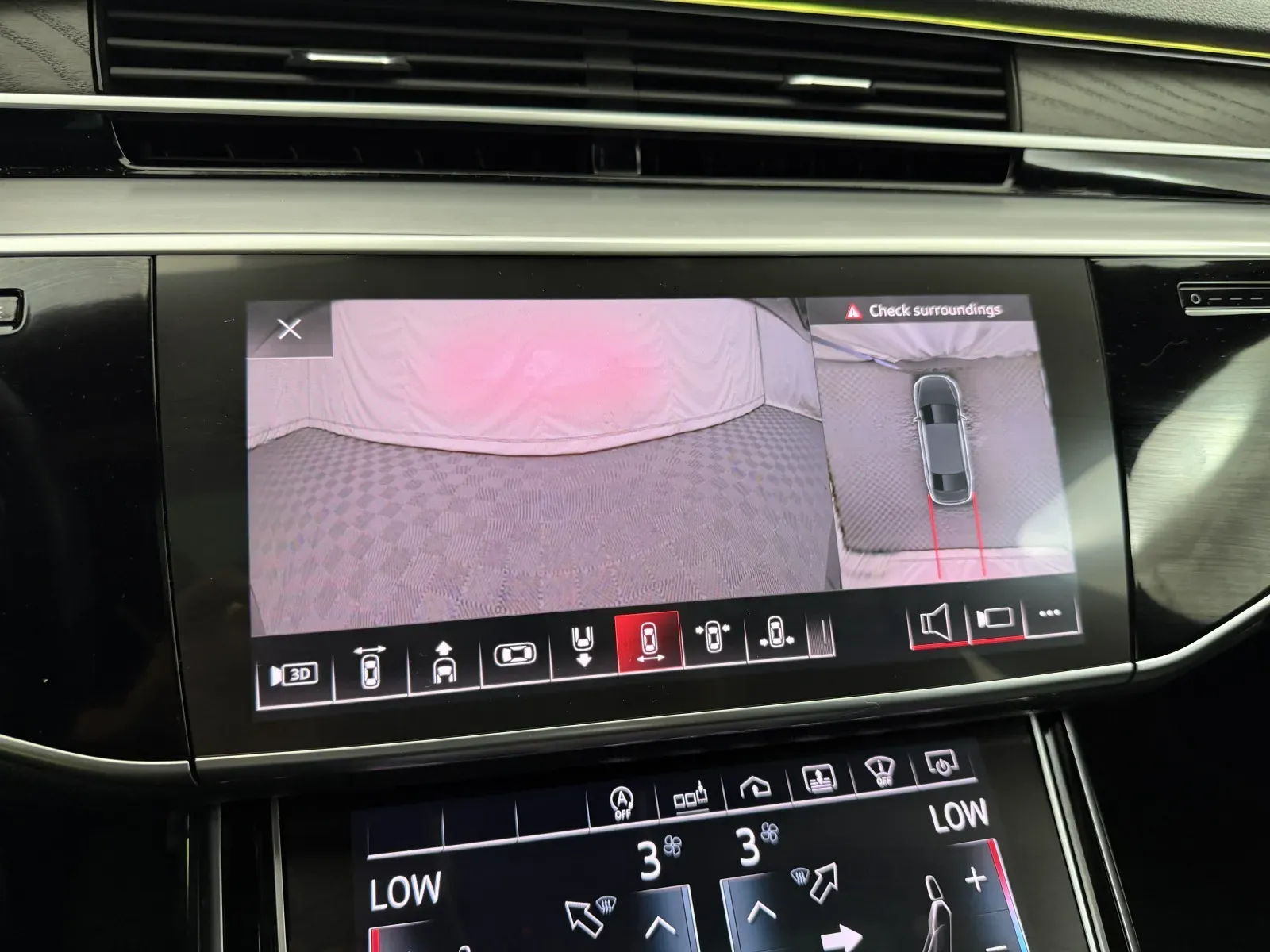 Audi A8 L photo 26