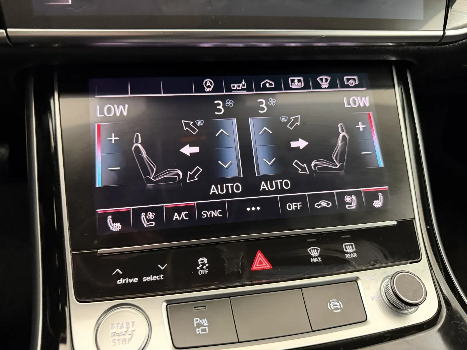 Audi A8 L photo 47