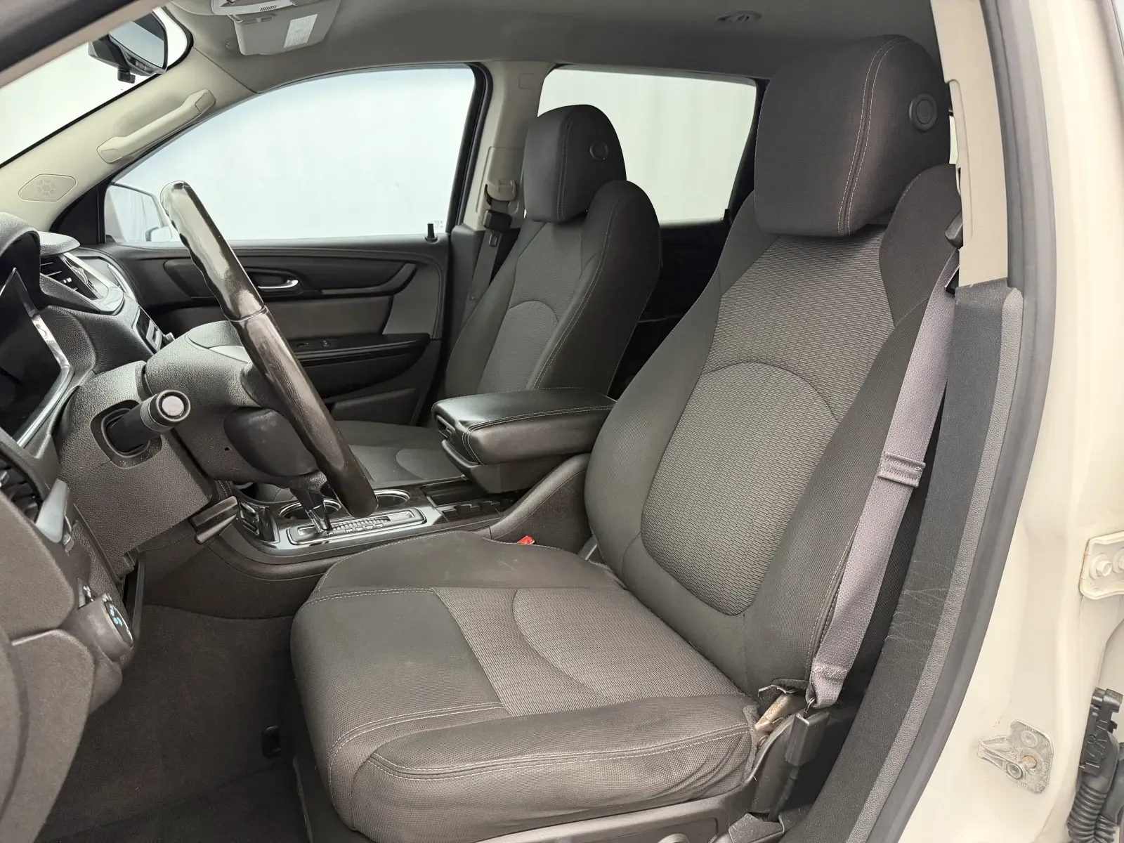 Chevrolet Traverse photo 9