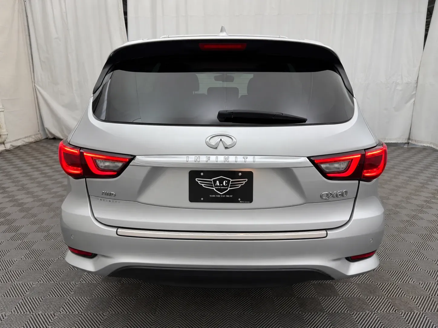 Infiniti QX60 photo 5