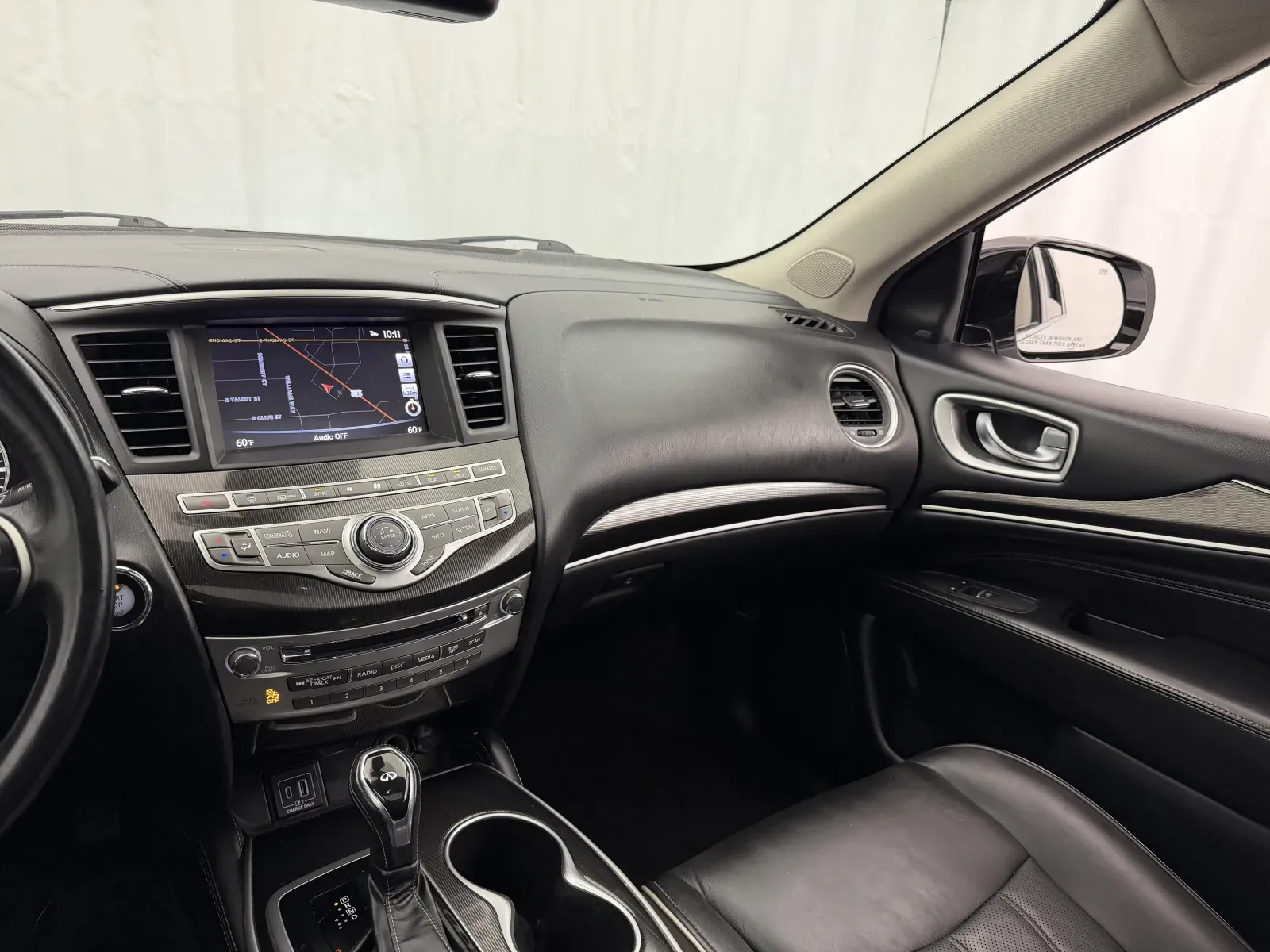 Infiniti QX60 photo 16