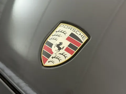 More photos of 2018 Porsche Panamera 4 at Autos of Chicago, IL