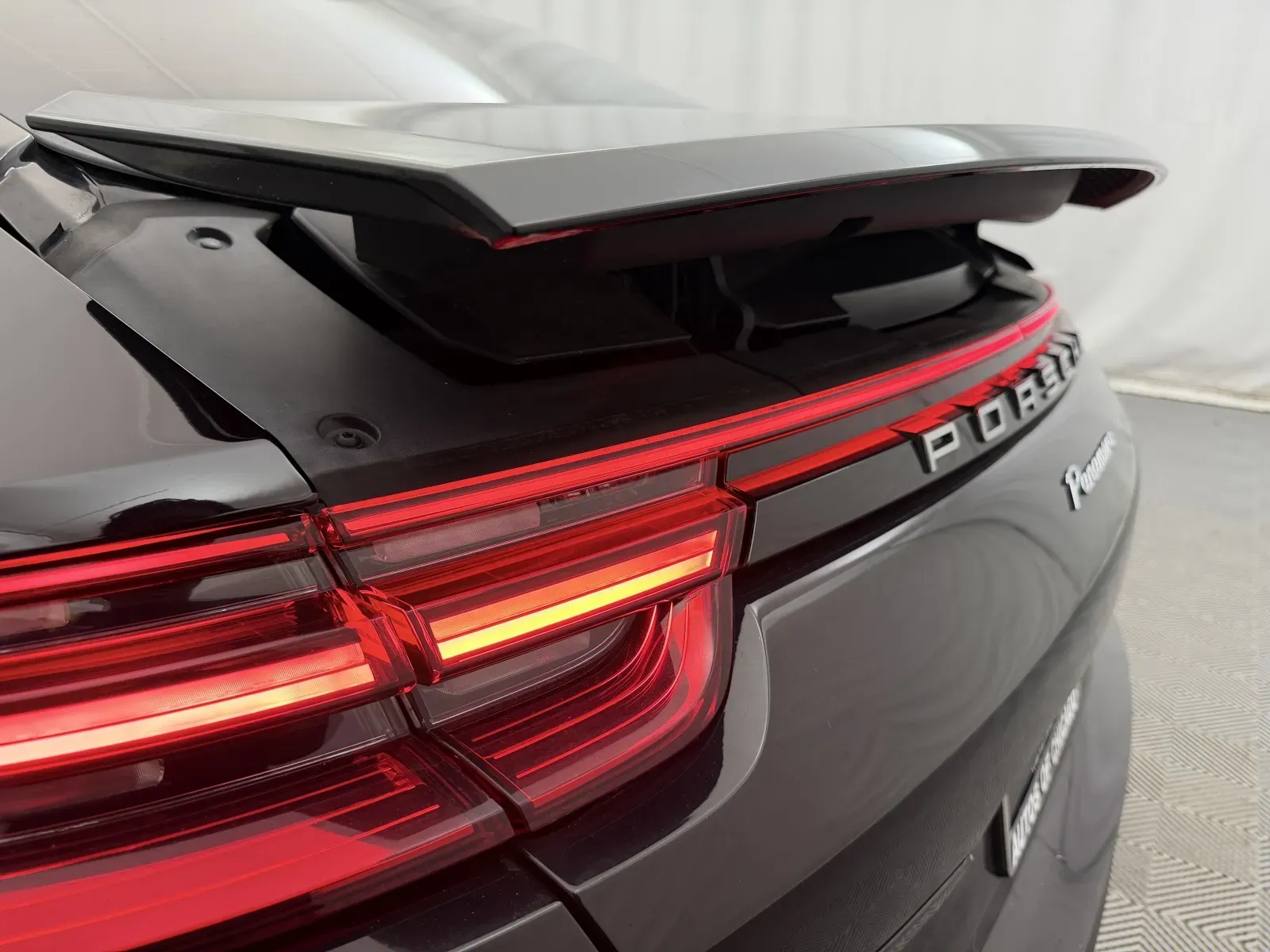 Porsche Panamera photo 9