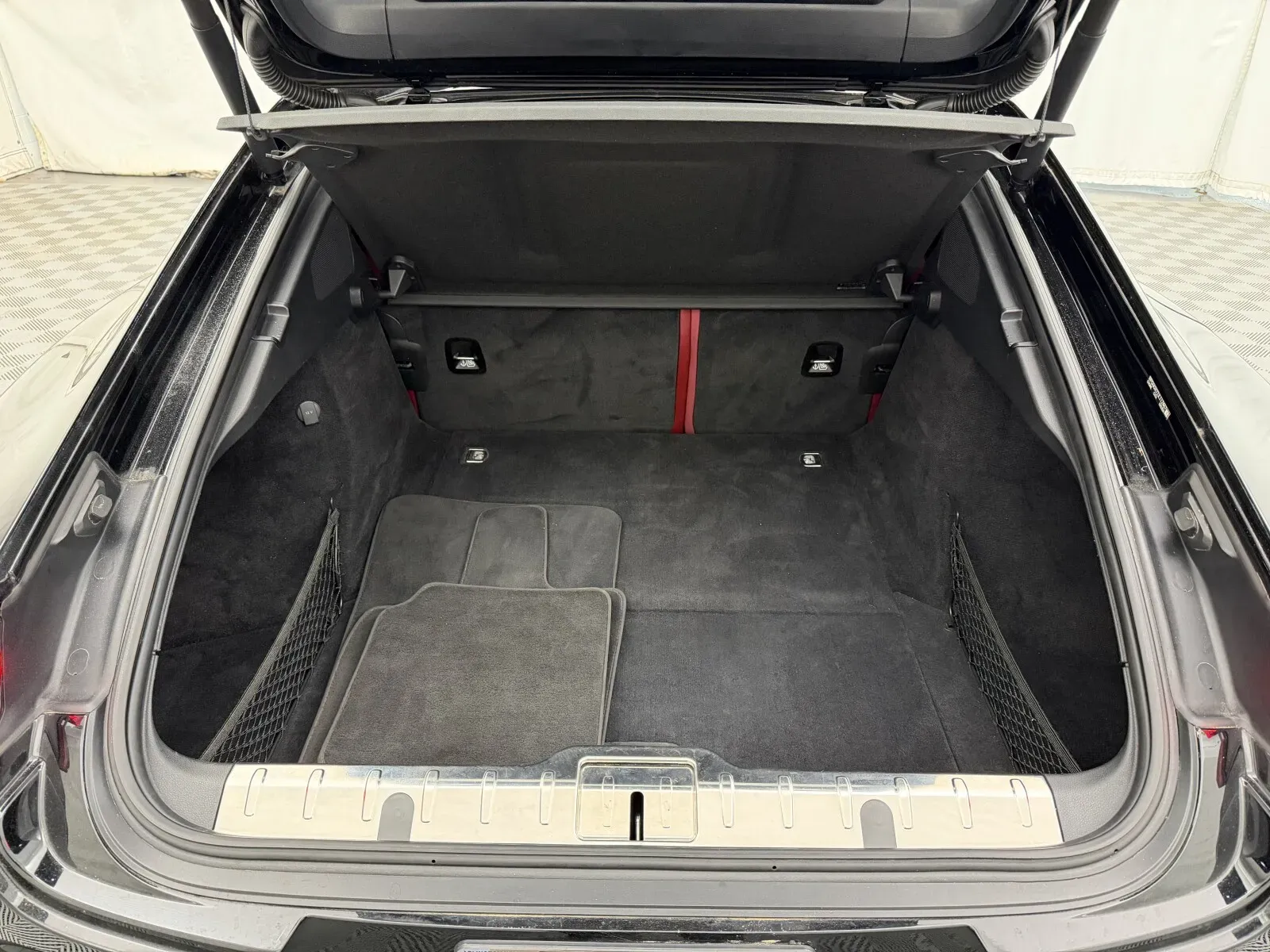 Porsche Panamera photo 37