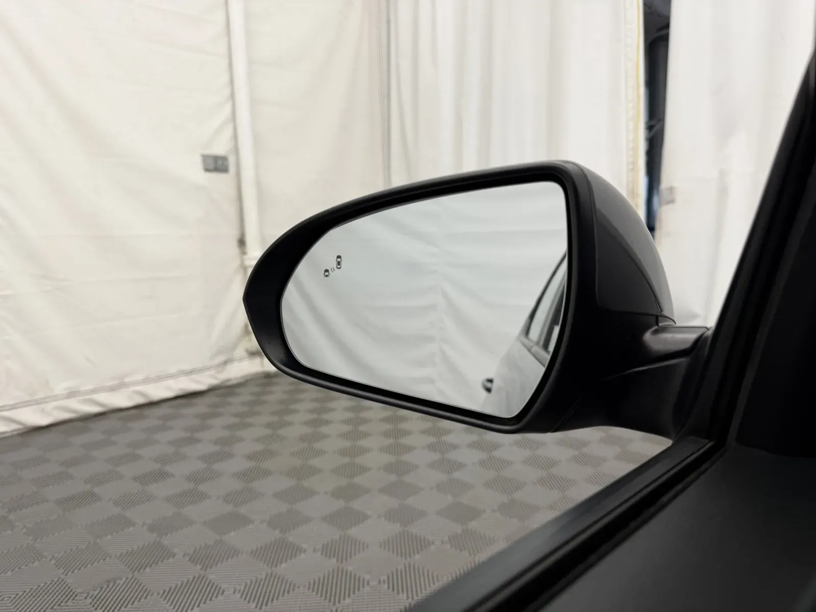 Hyundai Elantra photo 17