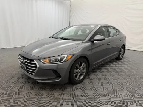 Photos of 2018 Hyundai Elantra SEL for sale in Arlington Heights, IL at Autos of Chicago