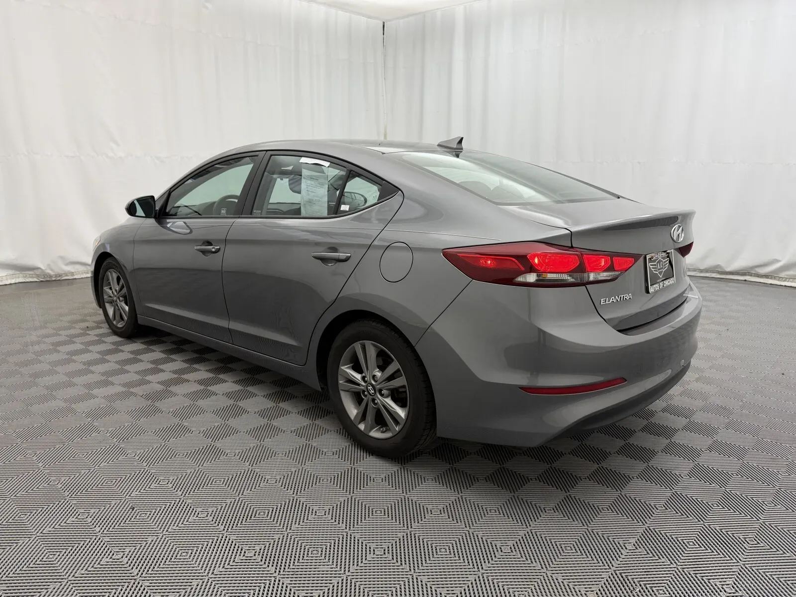 Hyundai Elantra photo 7
